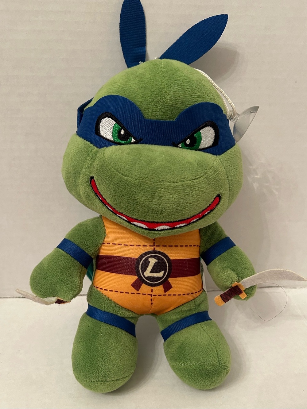 Teenage Mutant Ninja Turtles
Leonardo Plush Toy window hanger